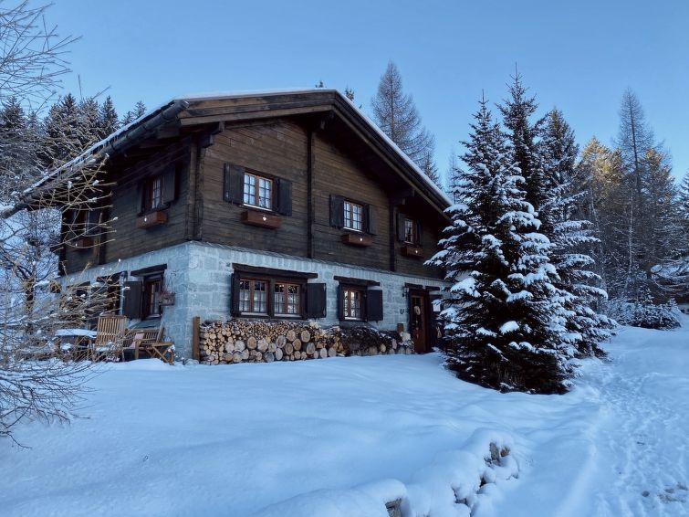 Search and Stay destination Parsonz, GR - Switzerland from AU$ 1,020. Chalet Rodas 9