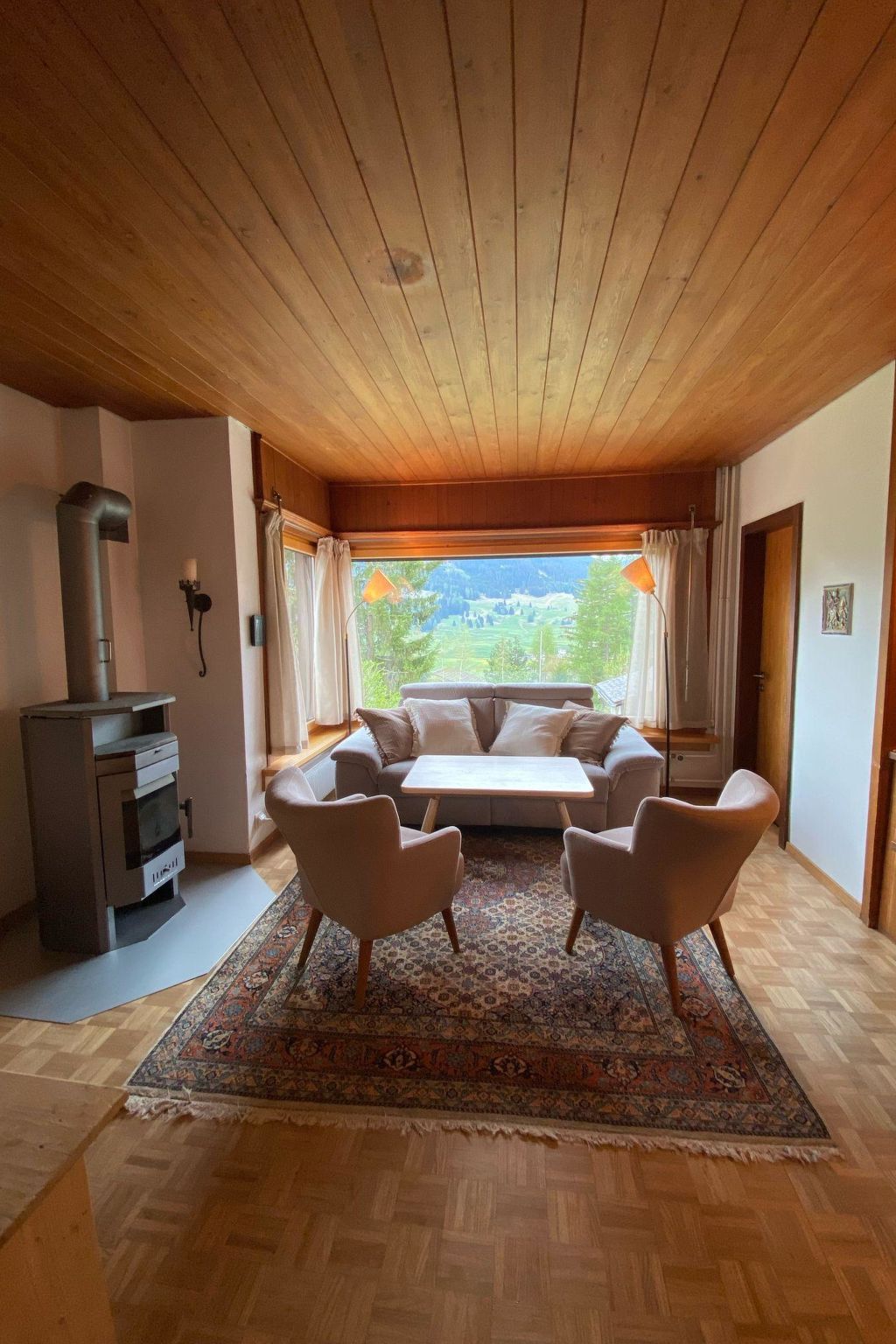 Tga Muntanela Appartement/Fewo, Dusche und Bad, WC, 2 Schlafräume