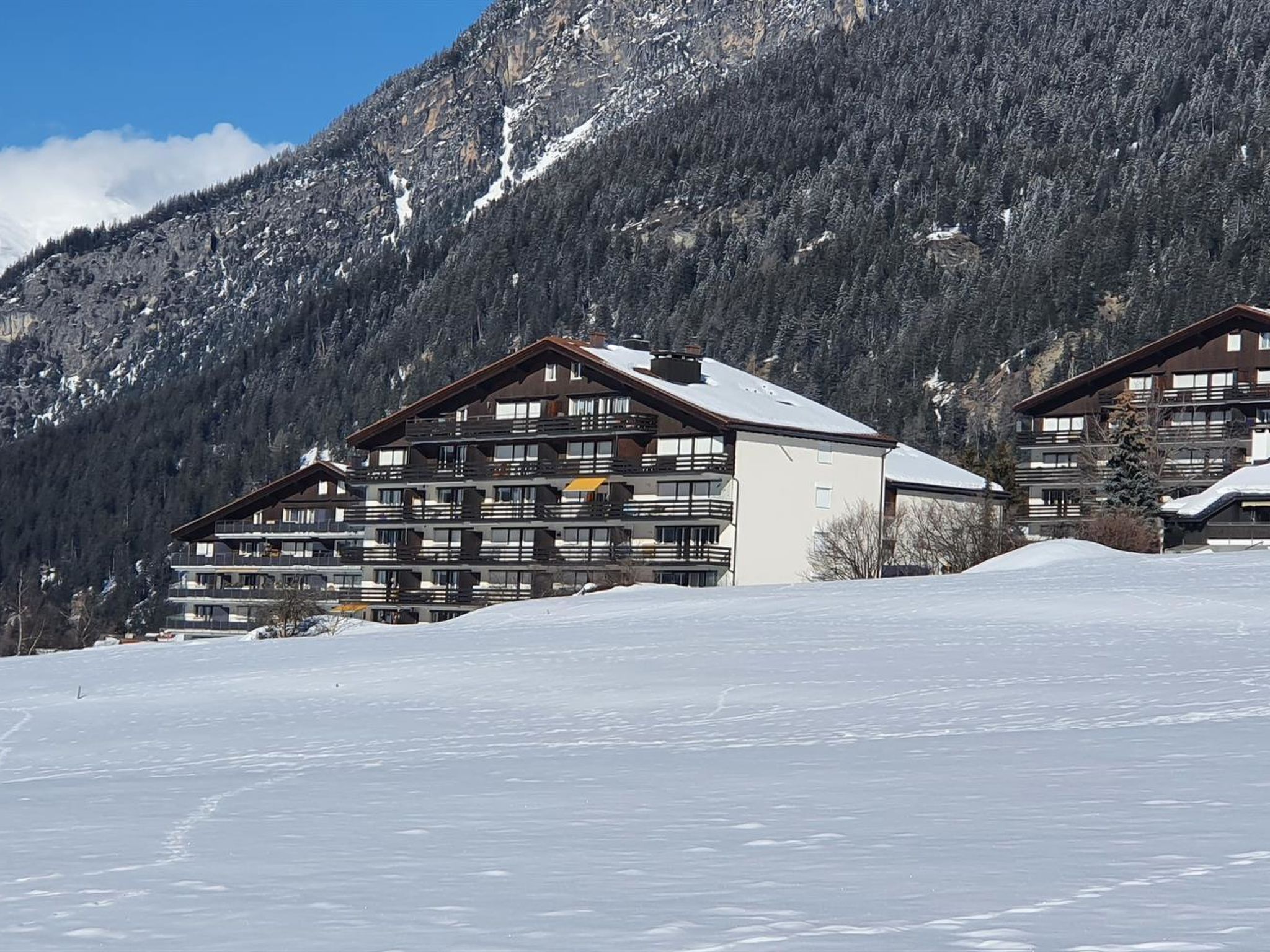 Las Vals E10 Appartement/Fewo, Bad, WC, 2 Schlafräume 3 Zimmerwohnung - 6 Betten