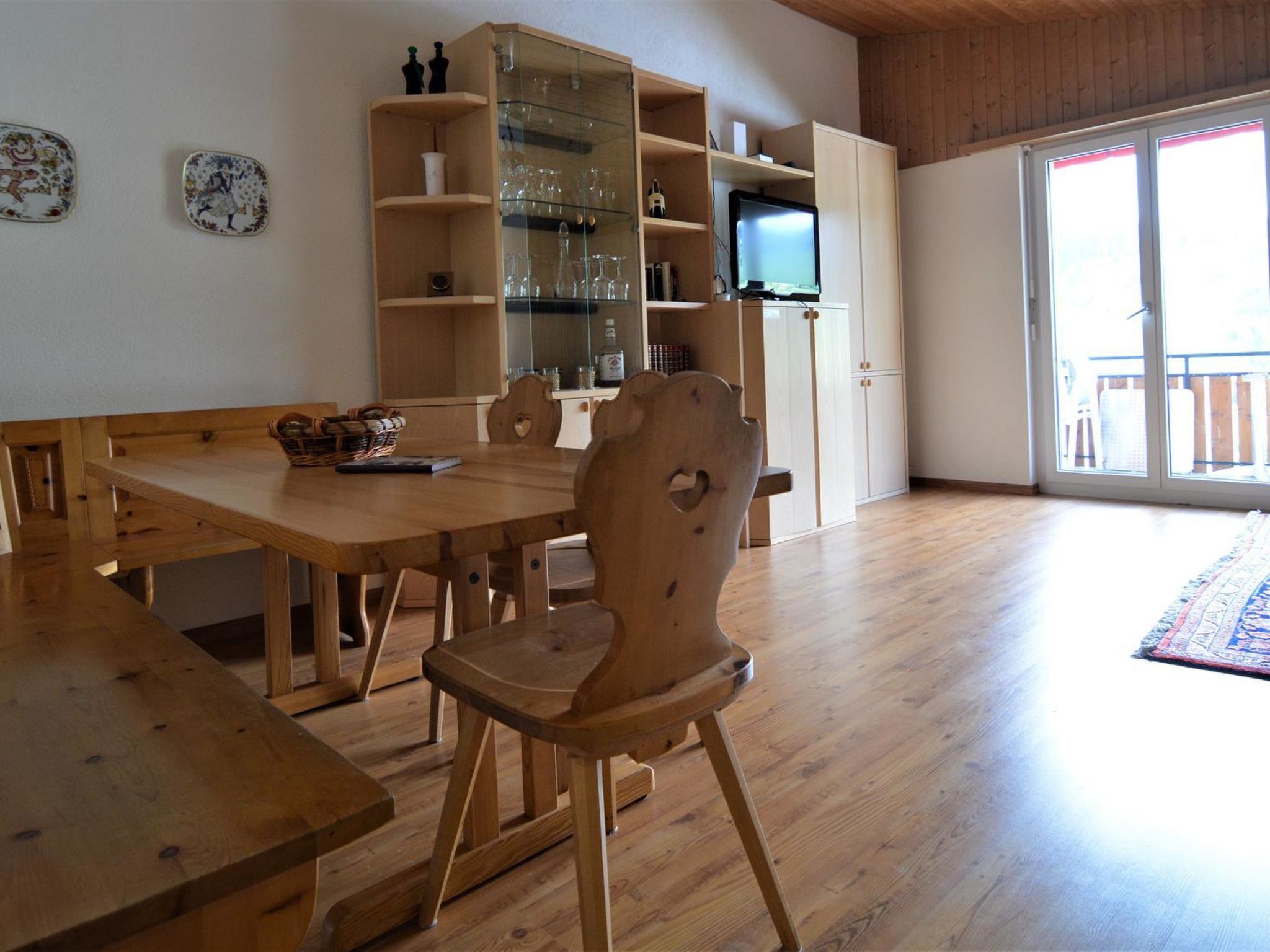 Tgesa Zundregn Appartement/Fewo, Bad, WC, 3 Schlafräume