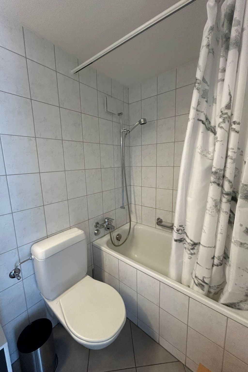 Tgesa Tgampi T20 Appartement/Fewo, Dusche, WC, 2 Schlafräume - Image-tags.info