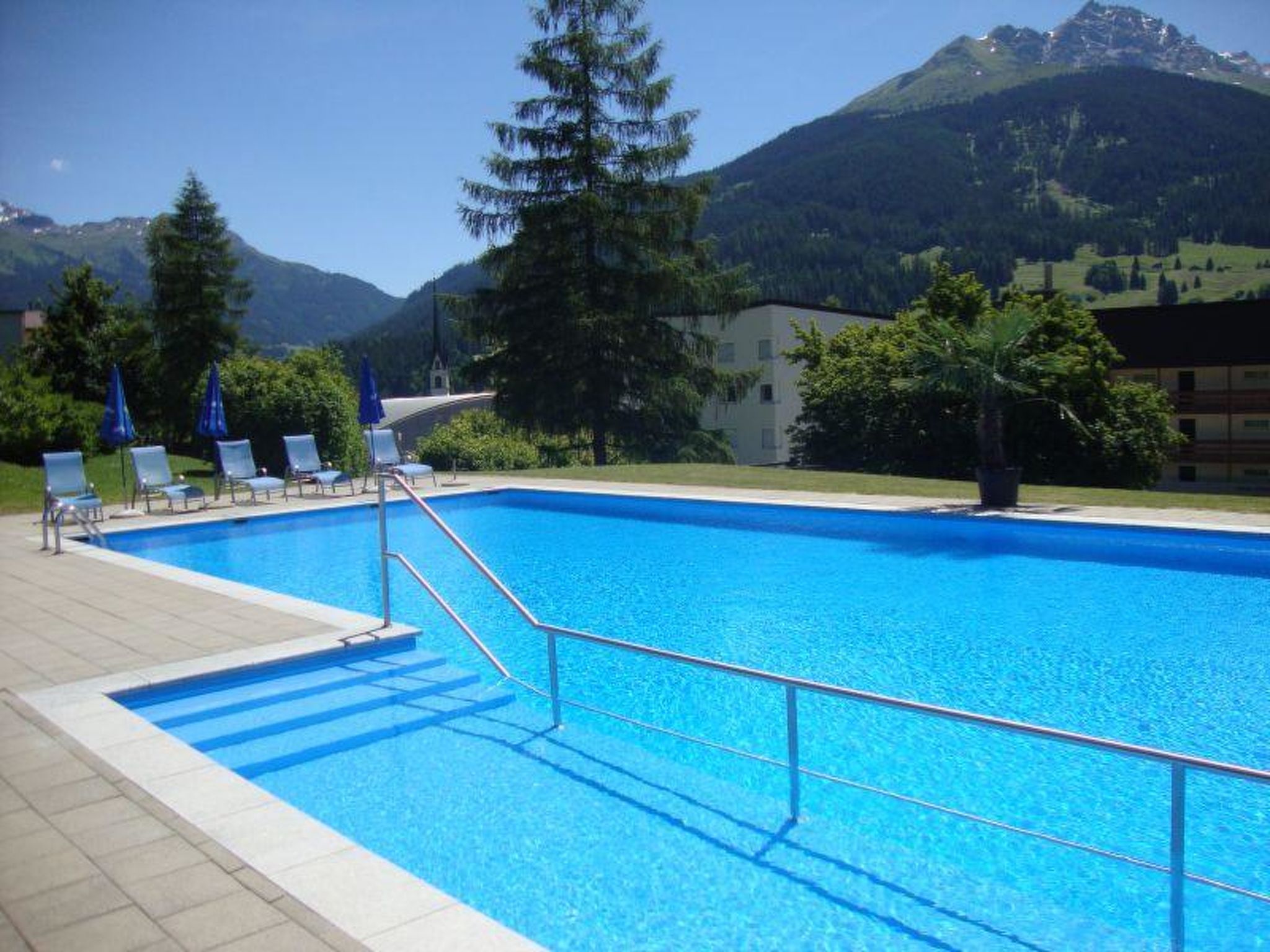 Tgesa Sunnmatt Nr. 13 Appartement/Fewo, Bad, WC, 1 Schlafraum - Image-tags.info