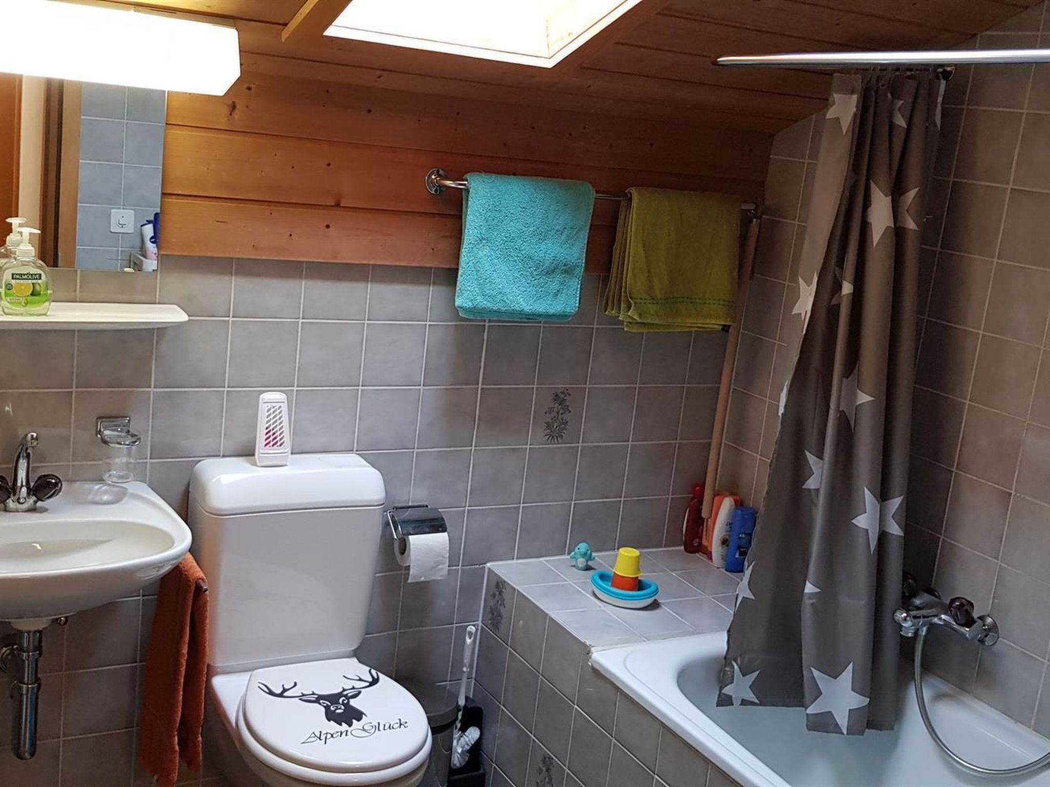 Bauernhof Sot Curtegns Appartement/Fewo, Bad, WC, 2 Schlafräume - Image-tags.info