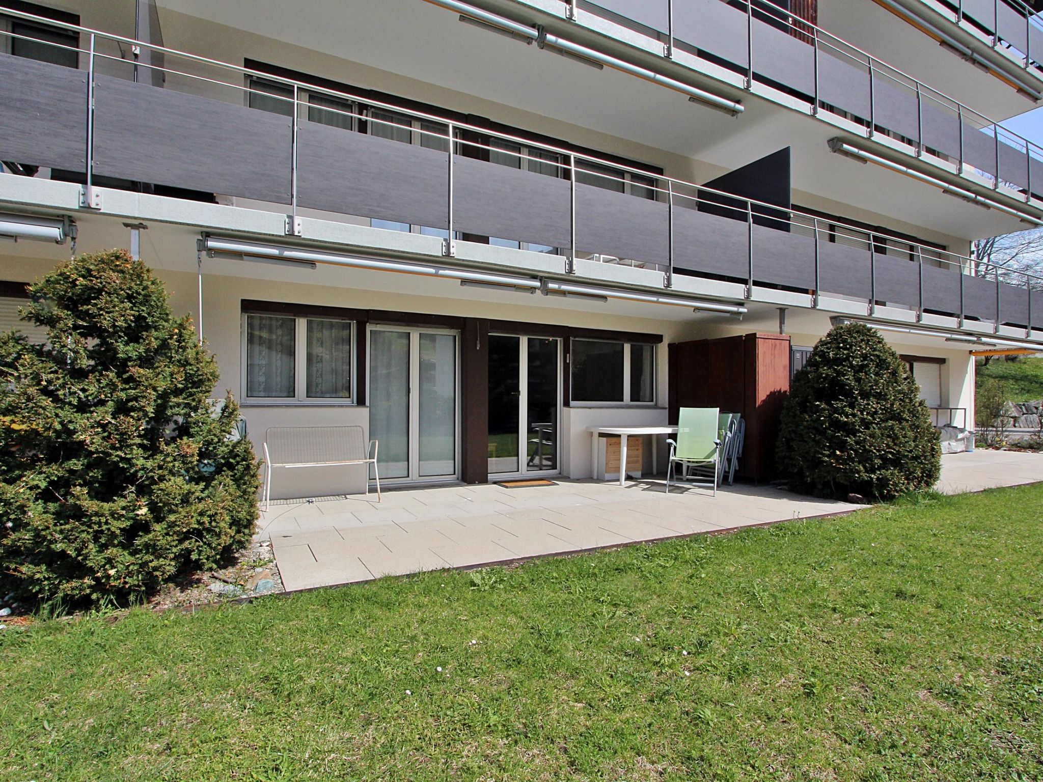 Las Vals A2 Appartement/Fewo, Bad, WC, 2 Schlafräume 3 Zimmerwohnung - 4 Betten - Image-tags.info