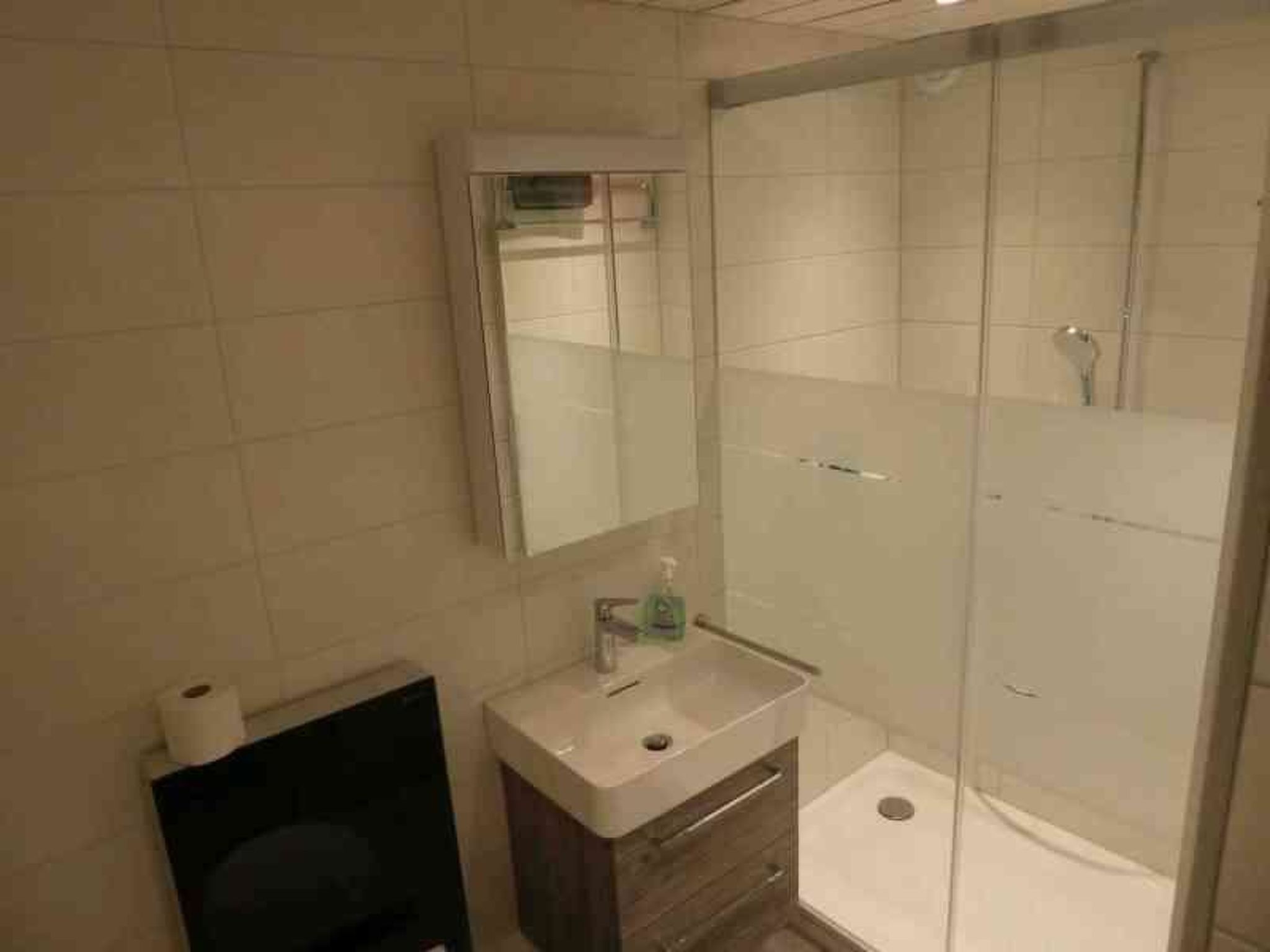 Tgesa Sunnmatt Nr 46 Appartement/Fewo, Dusche, WC, 1 Schlafraum - Image-tags.info