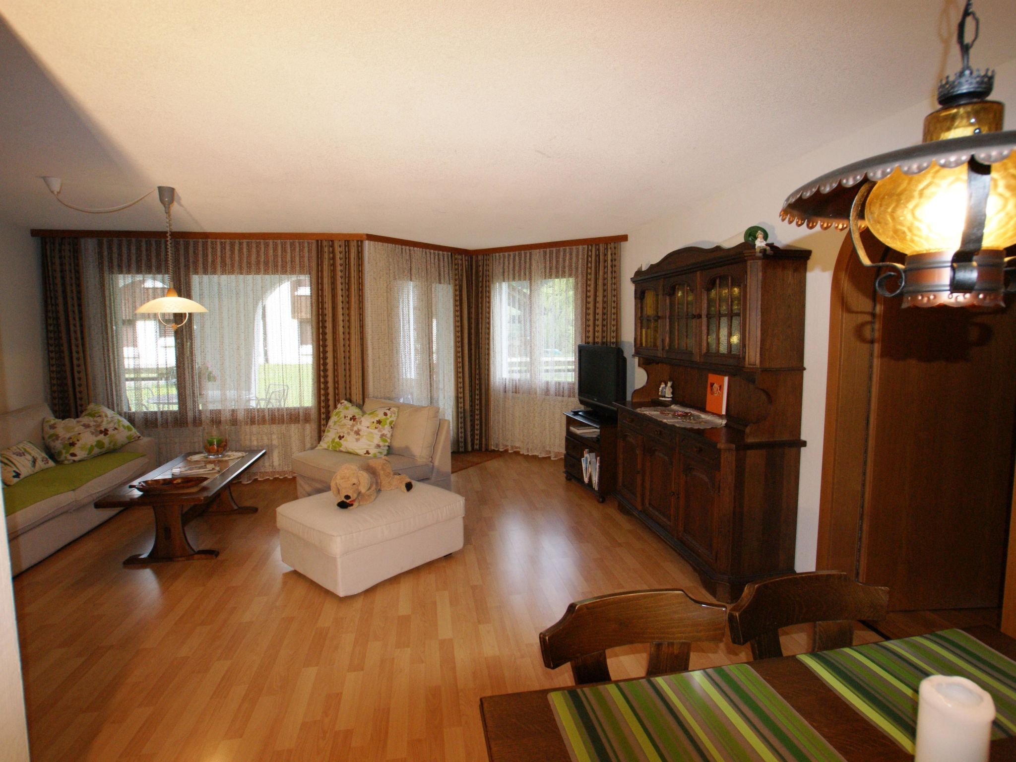 Cadras 10 Appartement/Fewo, Bad, WC, 2 Schlafräume 3 Zimmerwohnung - 4 Betten - Image-tags.info