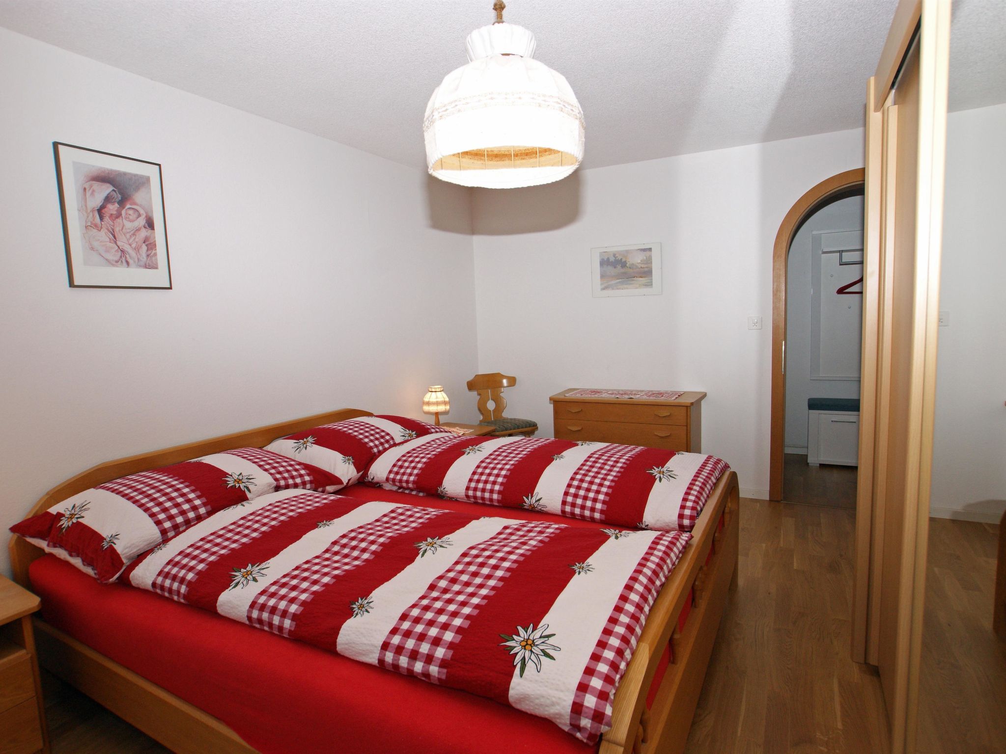 Cadras 23 Appartement/Fewo, Bad, WC, 1 Schlafraum 2 Zimmerwohnung - 4 Betten - Image-tags.info