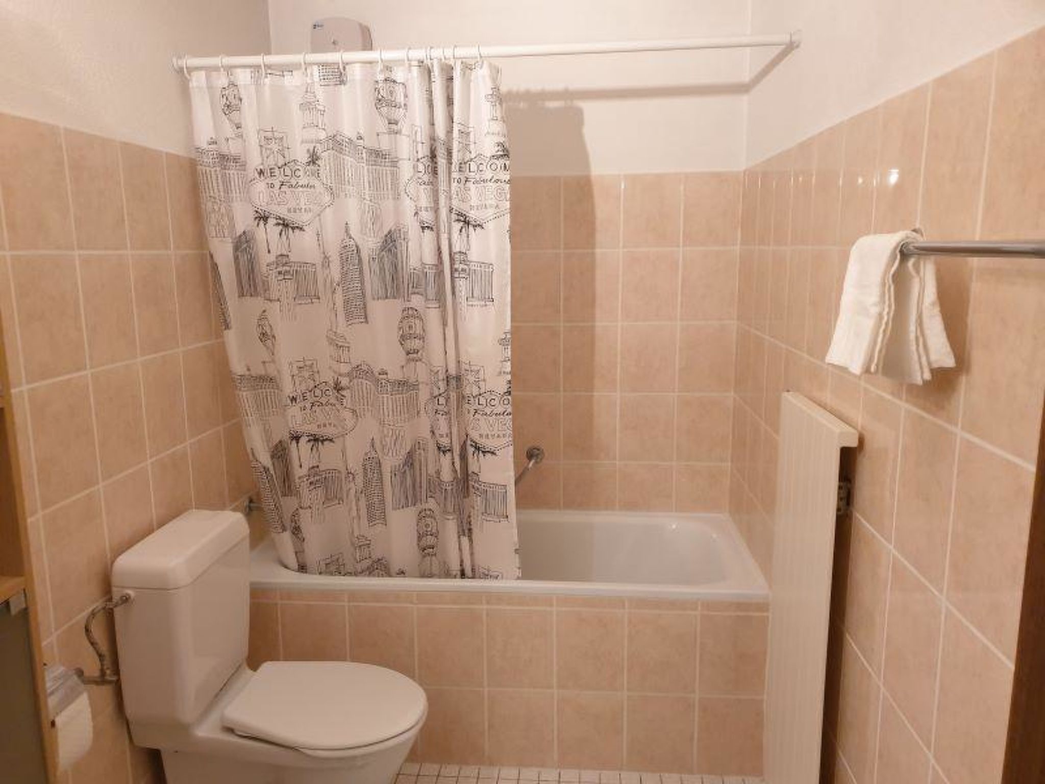 Curtinfess Franklin Appartement/Fewo, Bad, WC, 2 Schlafräume - Image-tags.info