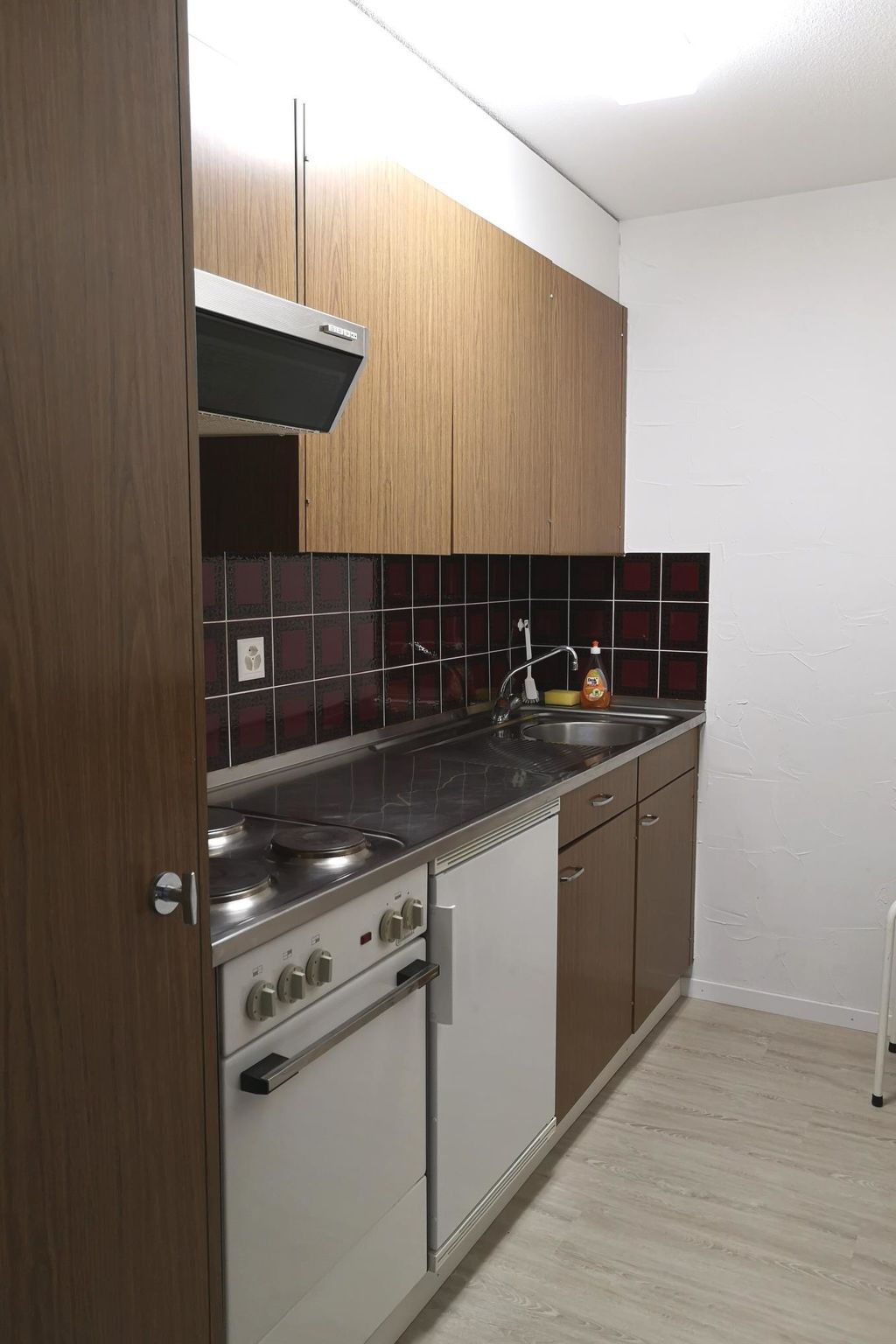 Curtinfess Rezzonico Appartement/Fewo, Bad, WC, 1 Schlafraum - Image-tags.info