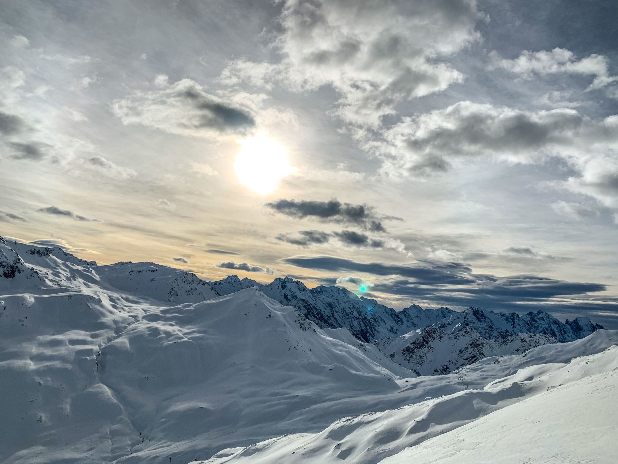 Mit Blick in die Berge-Image-tags.info