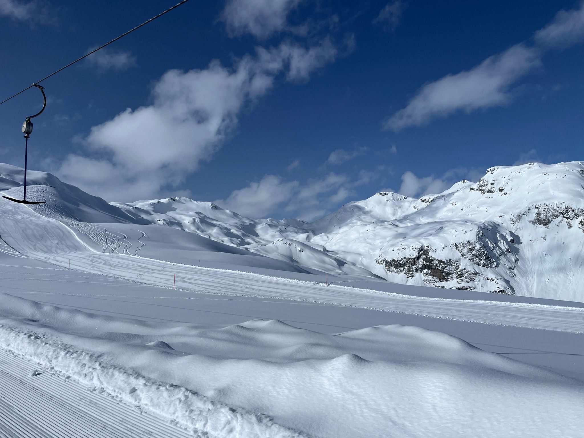 Mit Blick in die Berge-Image-tags.info