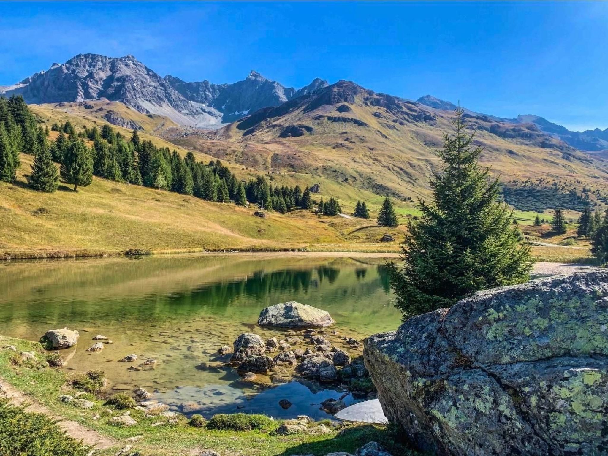 Mit Panoramablick in die Bergwelt-Image-tags.info