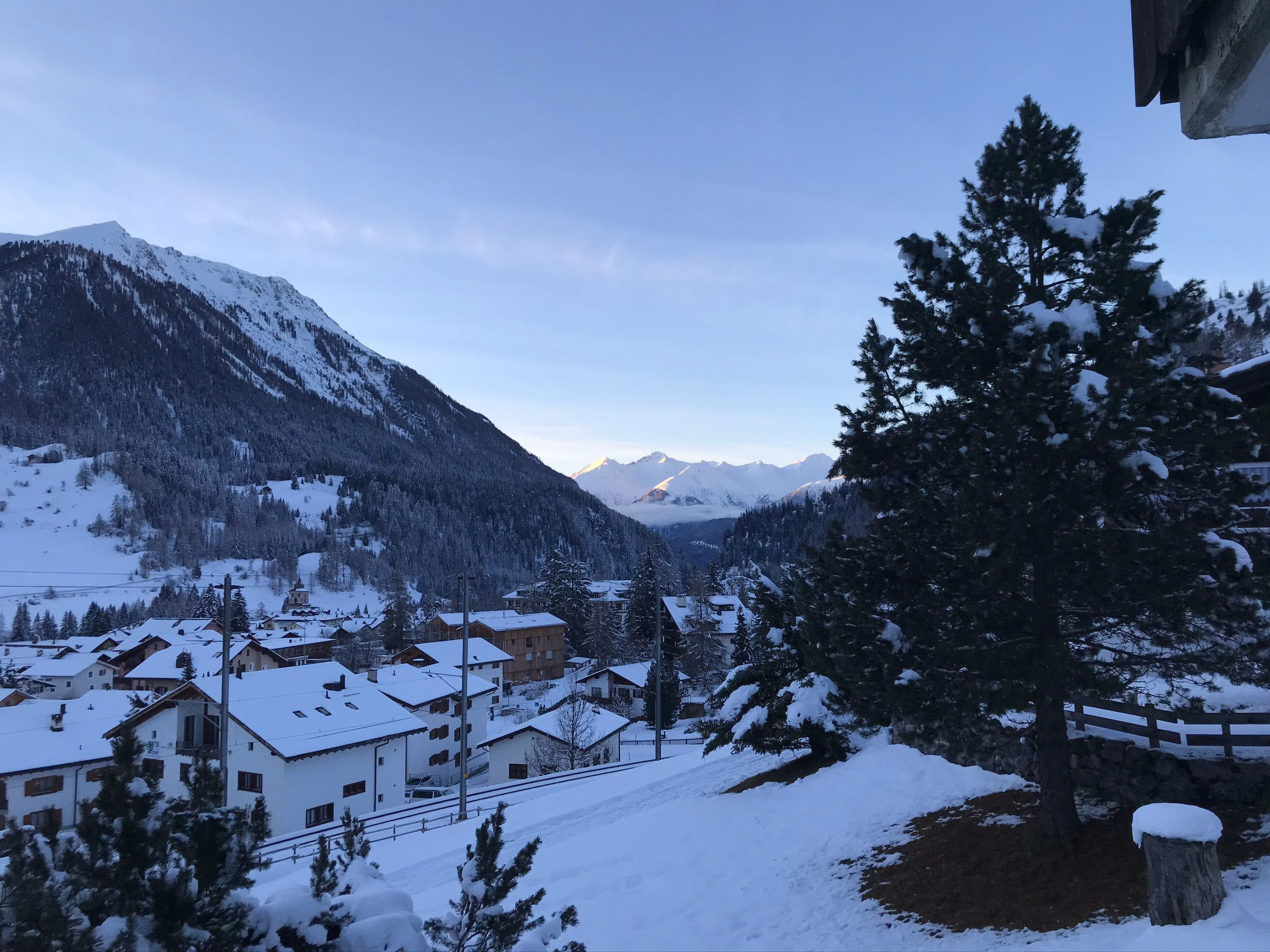 Chesa Rievanot, (Bergün/Bravuogn). - Buiten