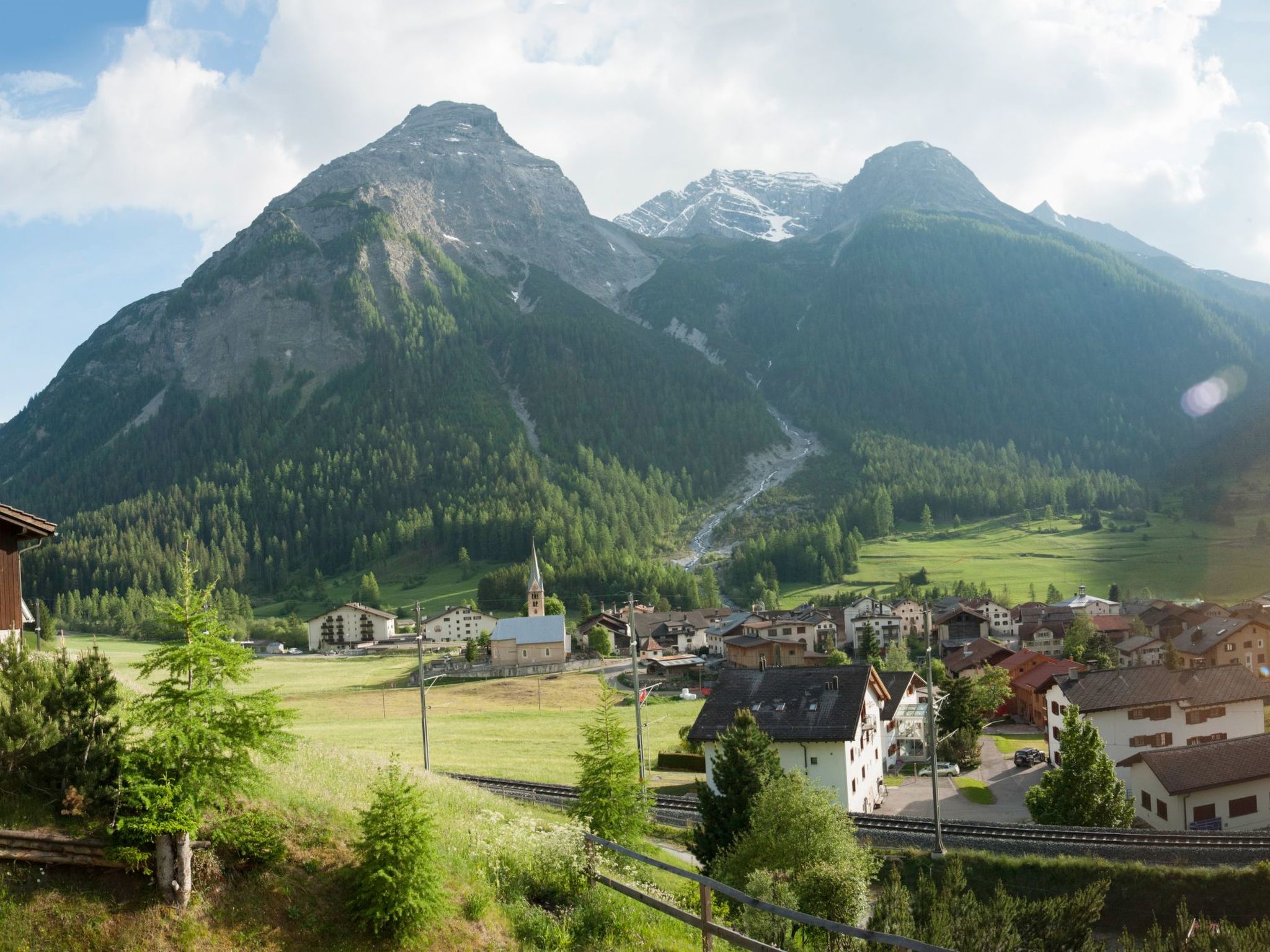Appartement Cond. Albula A6, (Bergün/Bravuogn), 133 – Extérieur de la maison, photo 5 sur 10