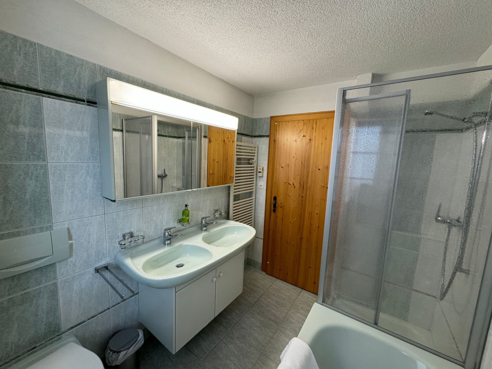 Appartement Haus Veja Alvra 18, (Bergün/Bravuogn), 229 – Salle de bains, photo 7 sur 19
