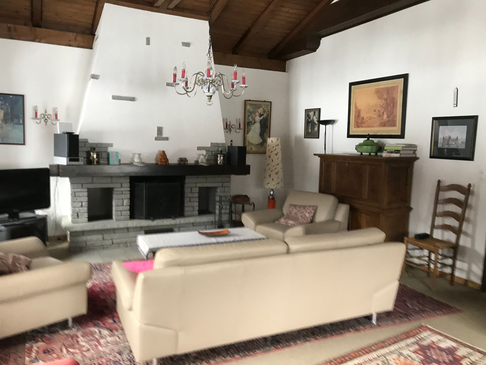Appartement Chesa Giattin, (Bergün/Bravuogn), 150 – Séjour, photo 19 sur 32