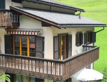 Compact bergappartement direct aan de skipiste in Bergün - thumbnail 6