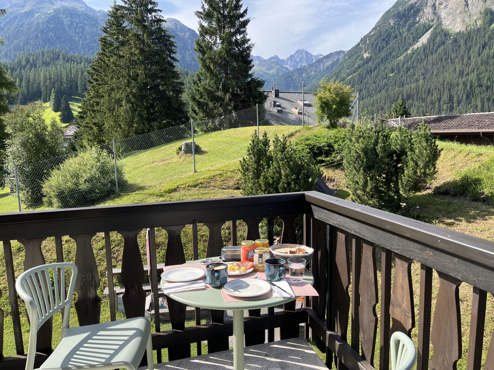 Albula B Chasa Nana, (Bergün/Bravuogn), 232 - Draußen