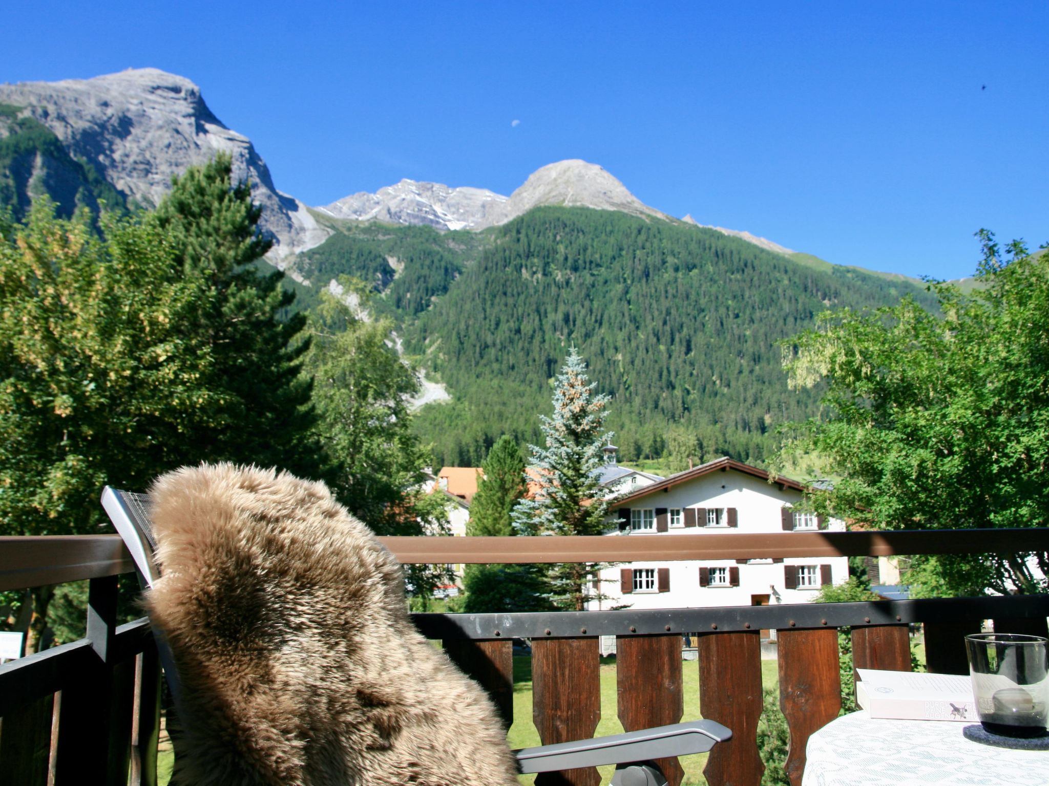 Chesa segl Crap A-5°, (Bergün/Bravuogn). - Buiten
