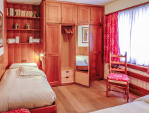 Ruim 3-kamerappartement bij het meer van St. Moritz met uitzicht op de bergen - thumbnail 3
