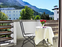 St. Moritz appartement vlakbij meer en piste - thumbnail 5