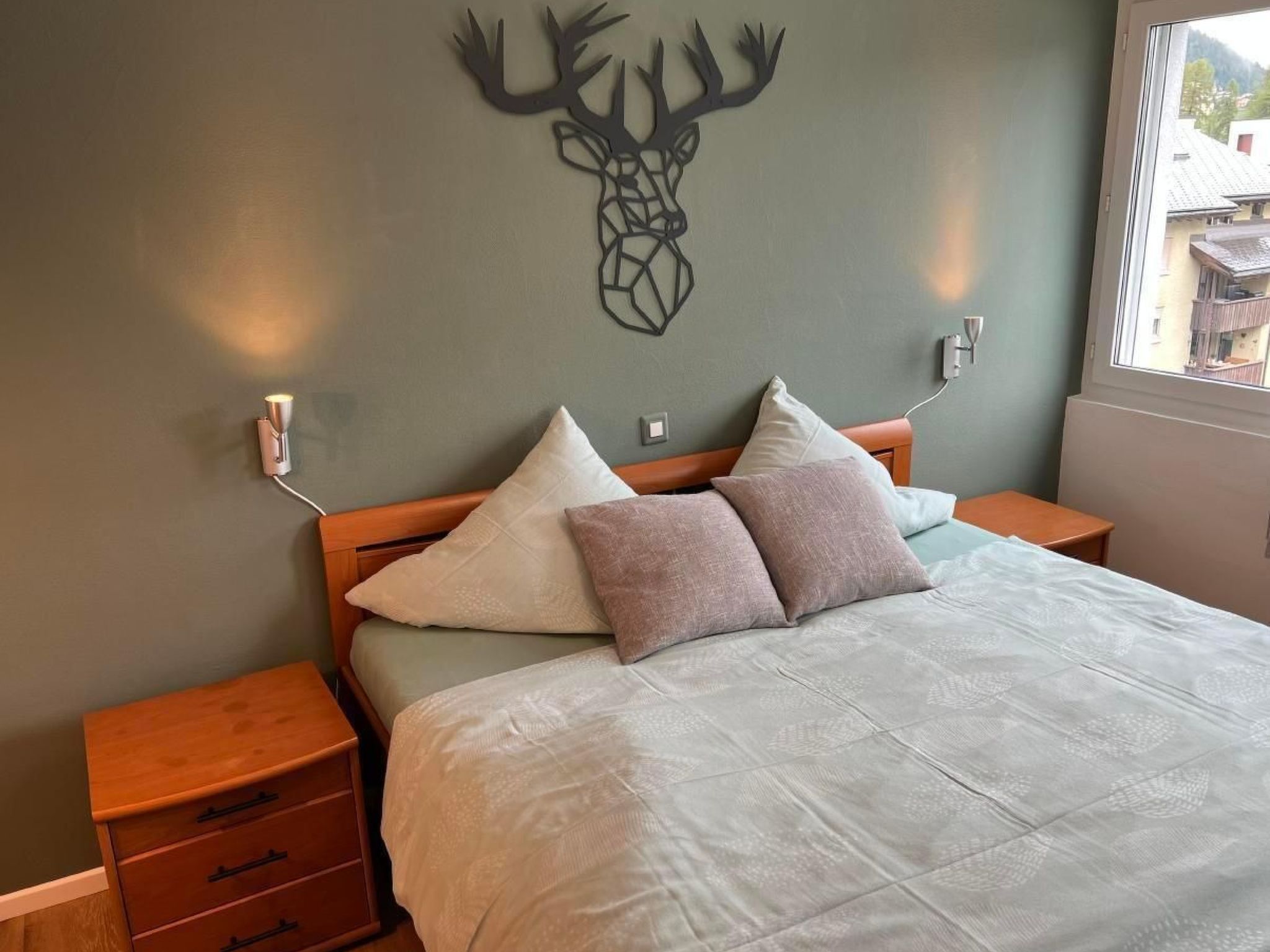 Suot Staz 10-Image-tags.info