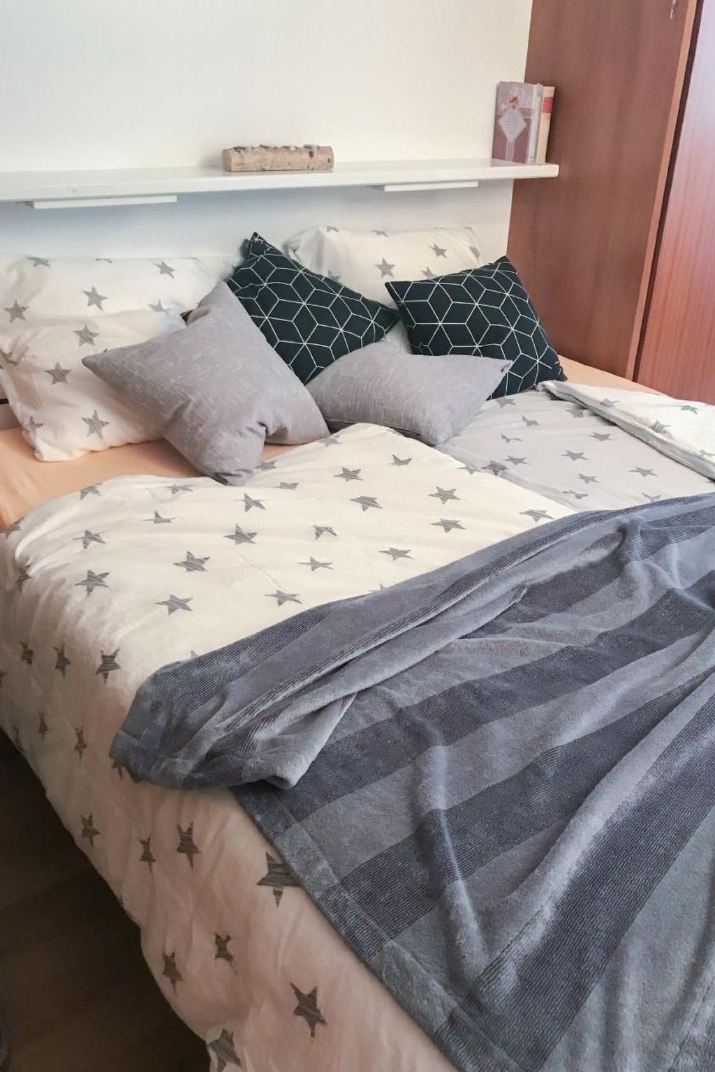 Derby 37-Image-tags.info