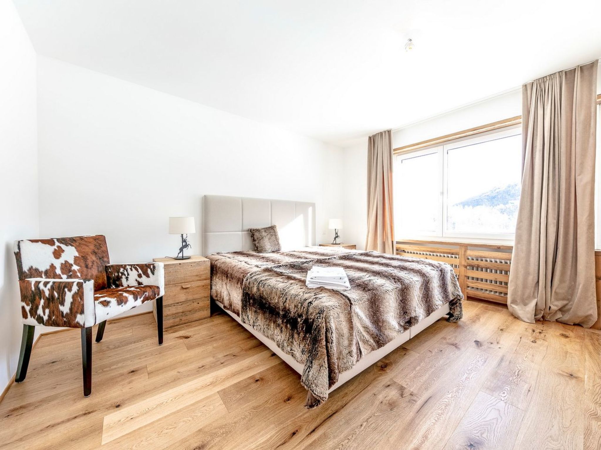 Photo of Apartment Holiday Park 15 - Moderne 3.5-Zimmerwohnung mit Aussicht