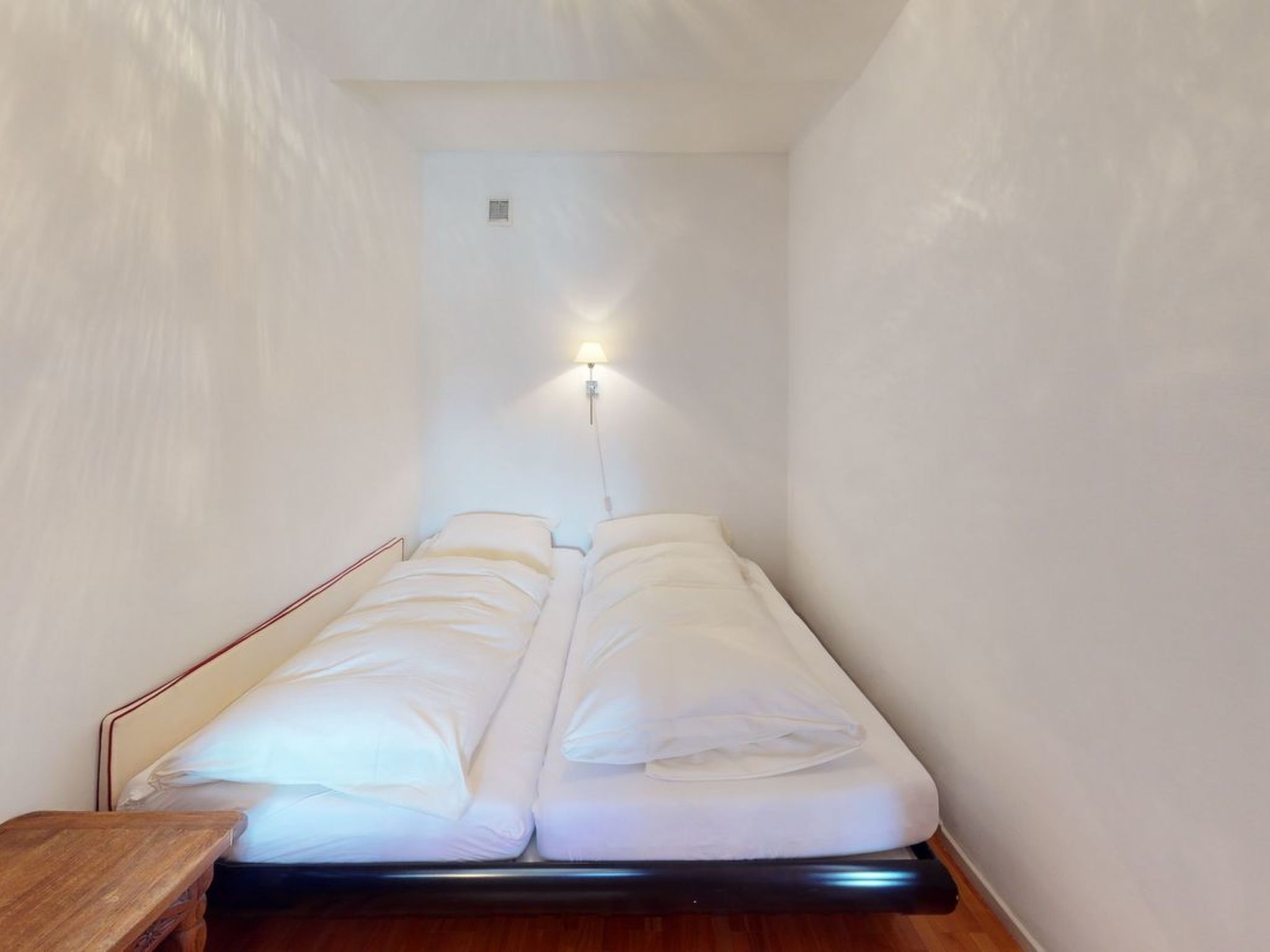 Photo of Apartment Tinus - Ruhige Wohnung im Zentrum von St. Moritz mit Aussicht
