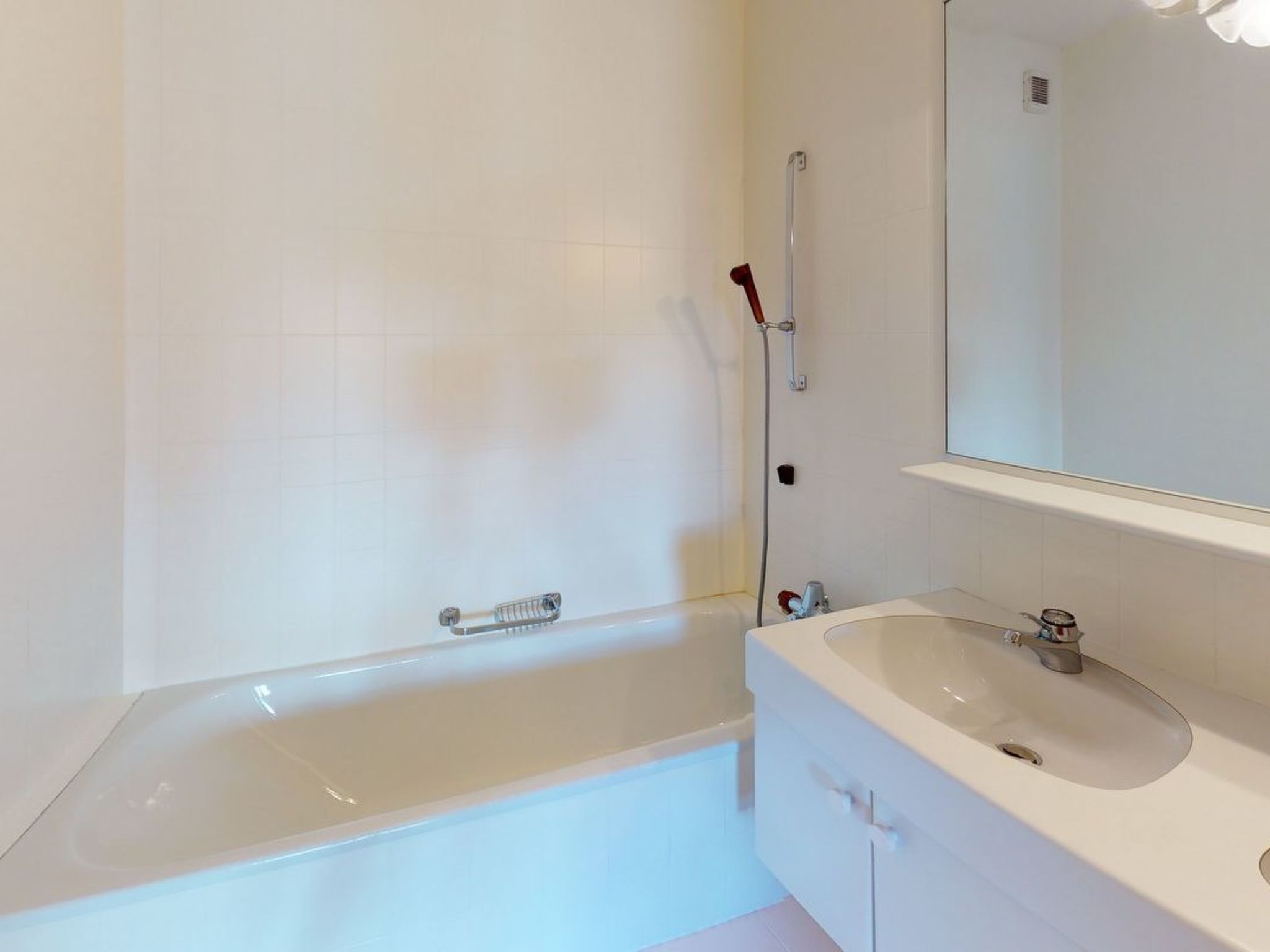 Photo of Apartment Tinus - Ruhige Wohnung im Zentrum von St. Moritz mit Aussicht
