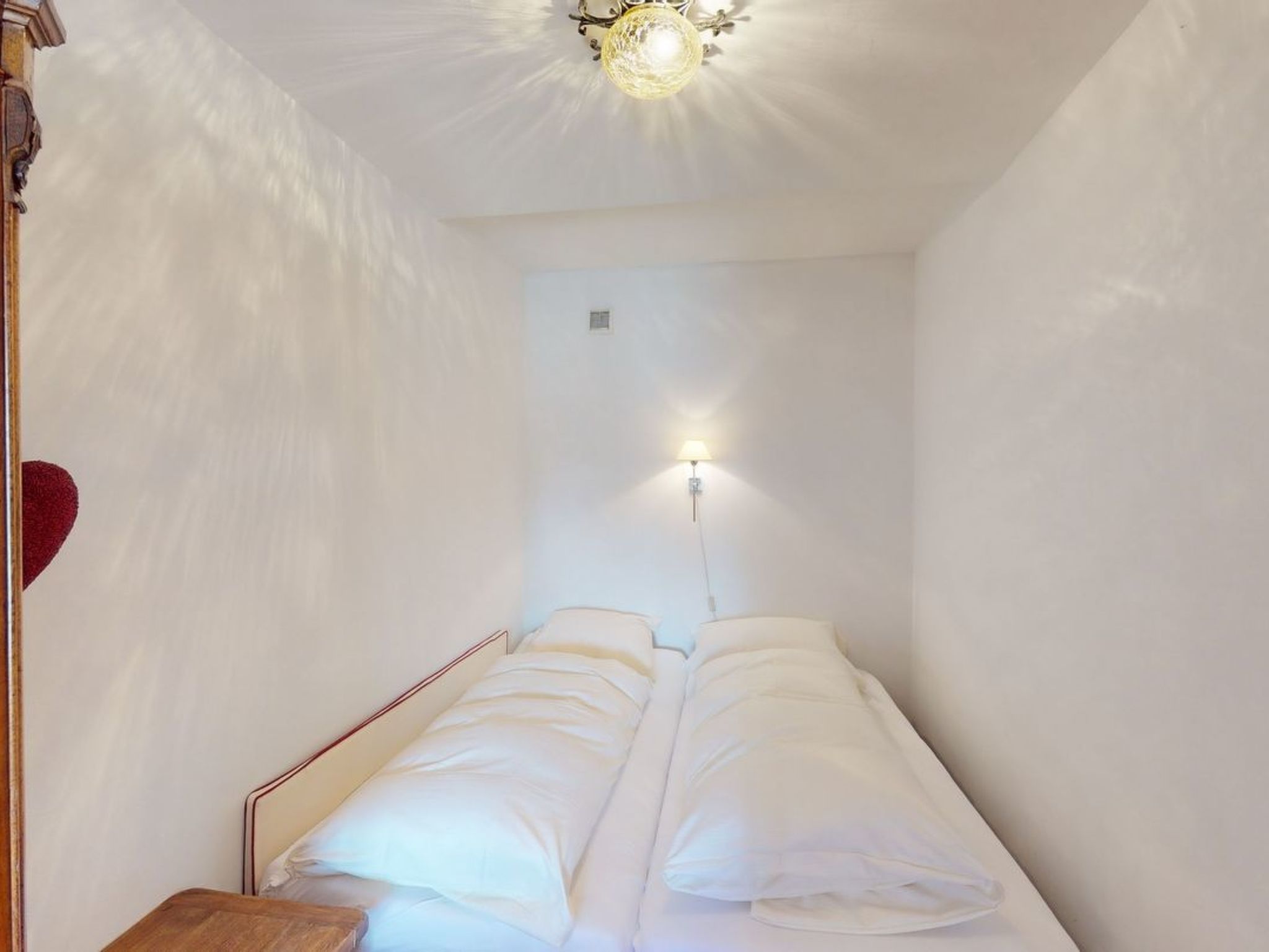 Photo of Apartment Tinus - Ruhige Wohnung im Zentrum von St. Moritz mit Aussicht