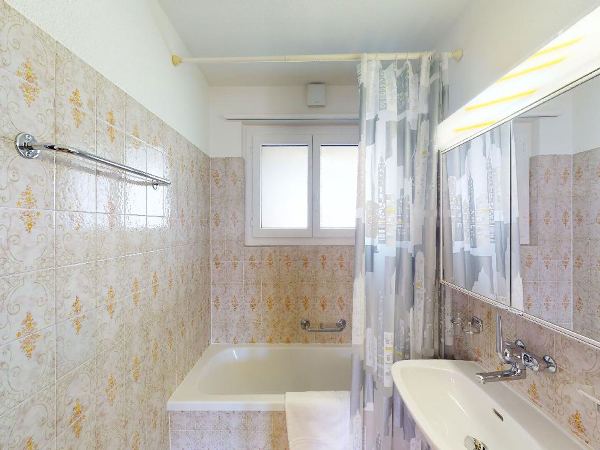 Photo of Apartment Ova Cotschna 707