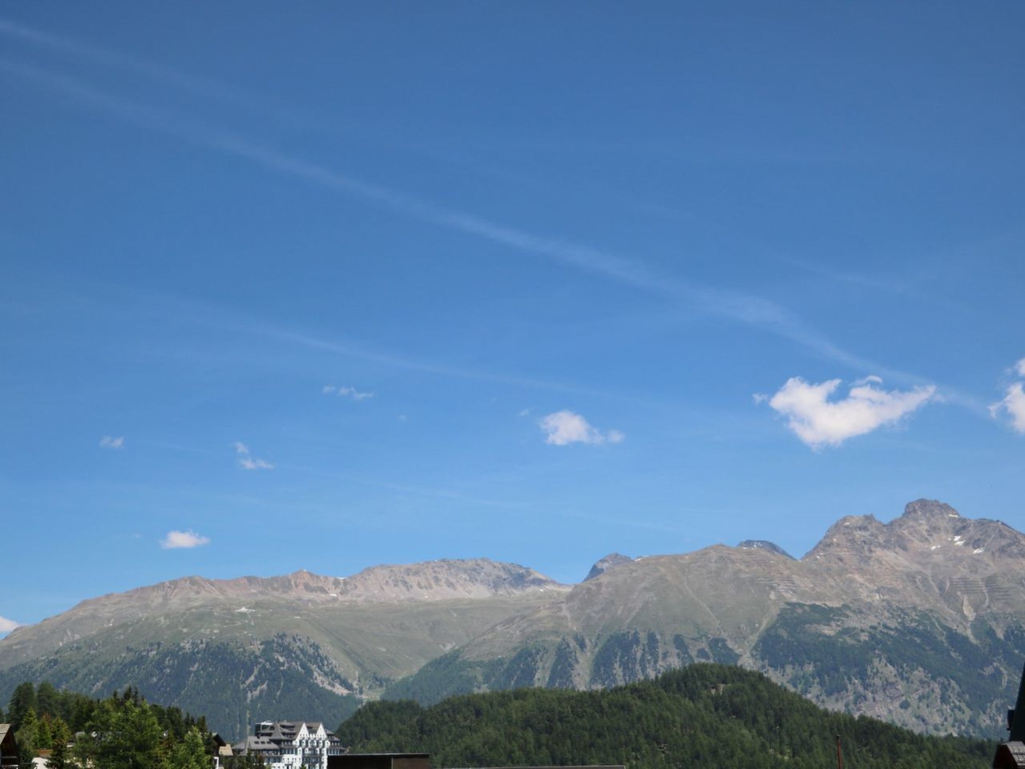 Photo of Apartment Au Reduit 401 - Charmante Wohnung im Zentrum von St. Moritz