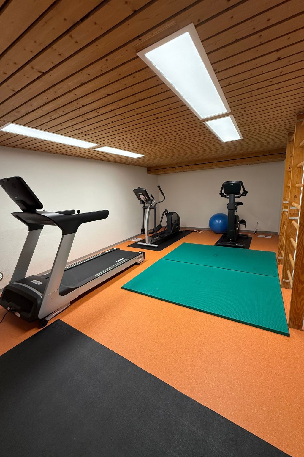 Photo of Studio im Zentrum, Schwimmbad und 400m von Skiliften entfernt