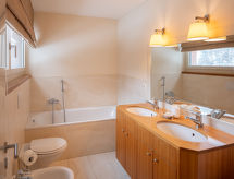 Ferienwohnung Chesa Crusch 7