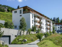 Modern appartement voor 4 personen, direct aan de golfbaan en skipiste in Samedan - thumbnail 5