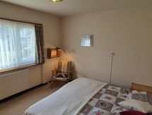 Crusch 51: Knus appartement aan de skipiste in Samedan - thumbnail 3