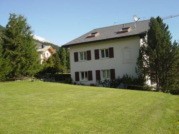 5-persoons appartement in centrum Samedan met bergzicht in Samedan