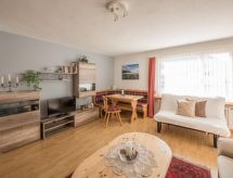 Chesa Talvo: Charmant appartement aan de skipiste in Samedan - thumbnail 4