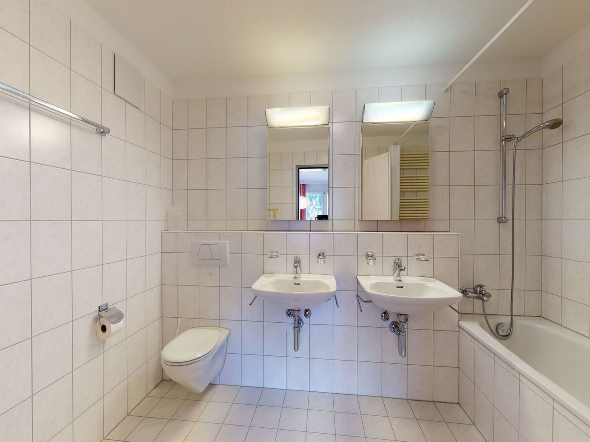 Apartment Crappun 3 - Grosszügige 4.5-Zimmer-Wohnung in zentraler Lage - Image-tags.info