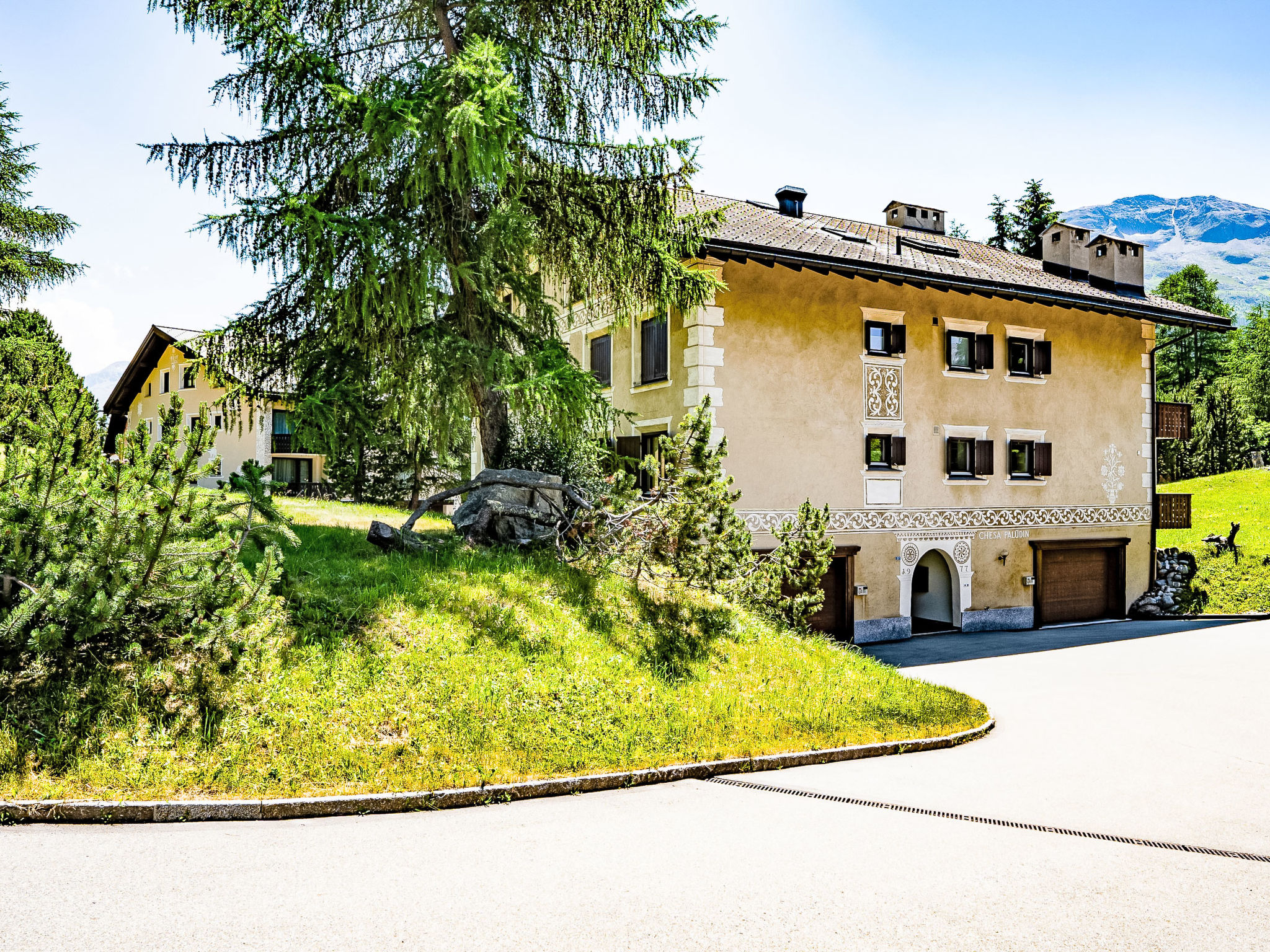 Photo of Chesa Palüdin 10 - Pontresina