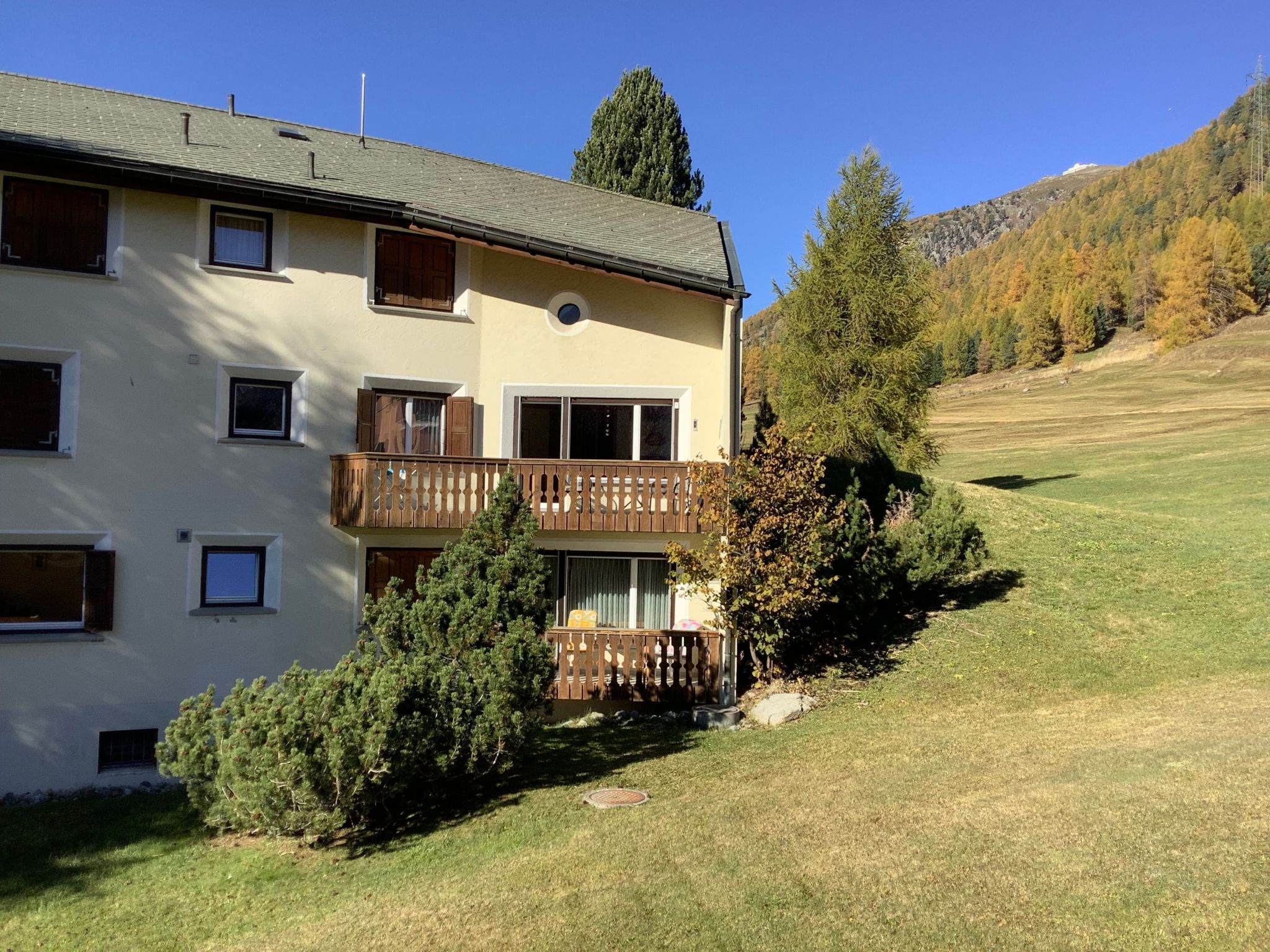 Chesa Azalea 2 Villa in Pontresina