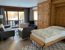 Rustiek hoekappartement in Pontresina met tuin, balkon en bergzicht - thumbnail 6