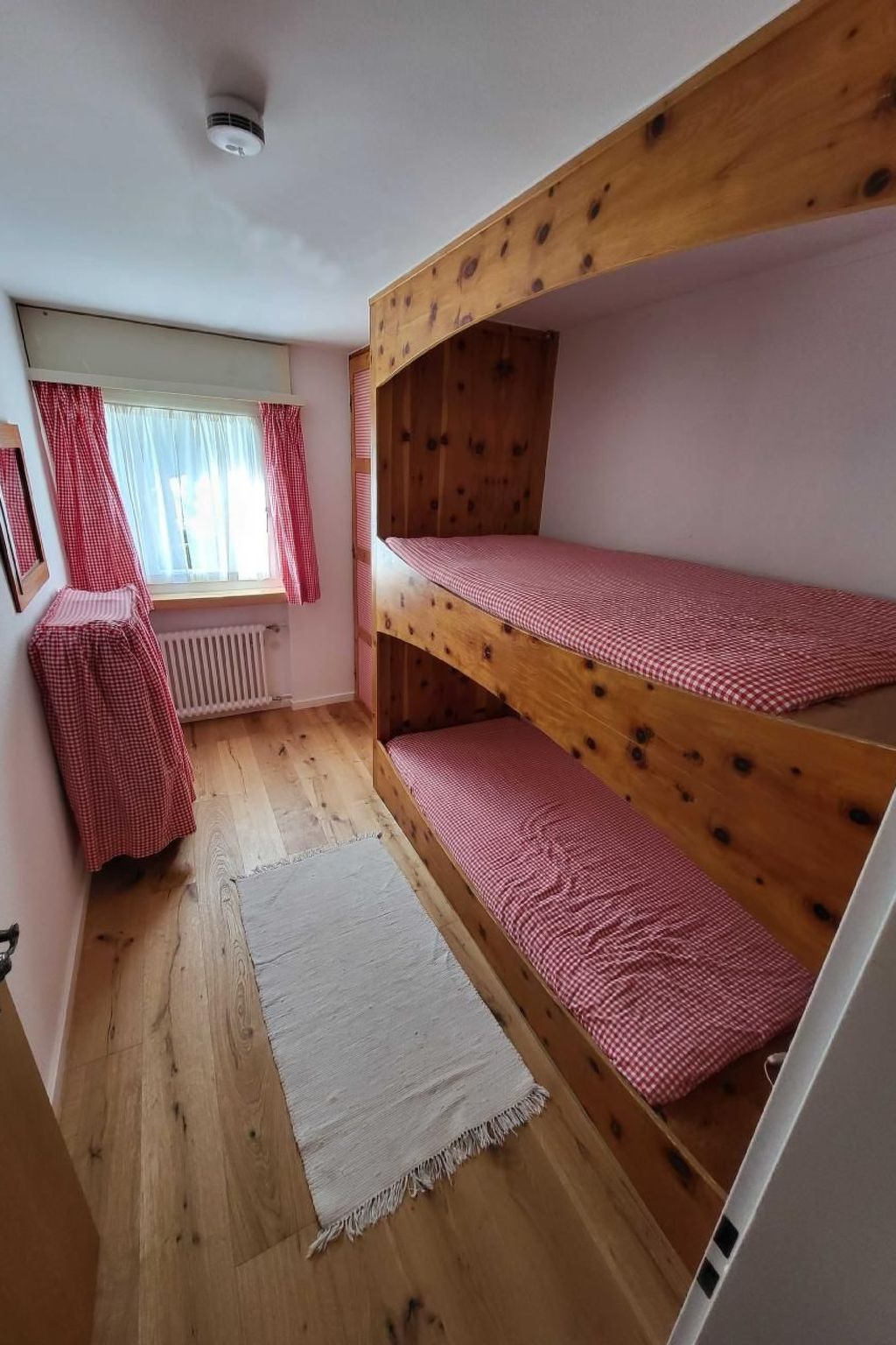 Photo of Chesa Pignola