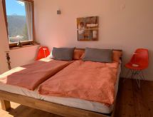 Knusse studio Pontresina: uitzicht, wellness & skipiste nabij - thumbnail 2