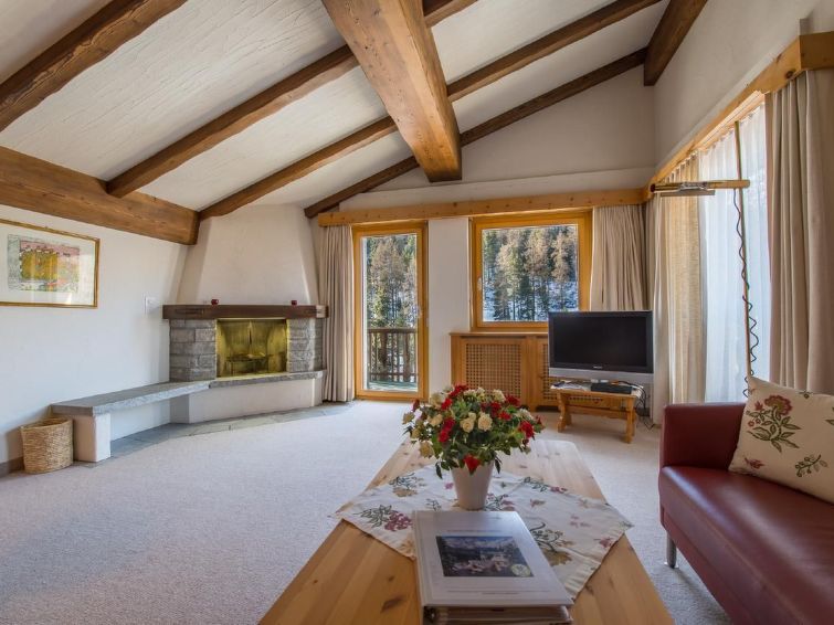 2-persoons appartement in Pontresina op 1 km van het meer in Pontresina