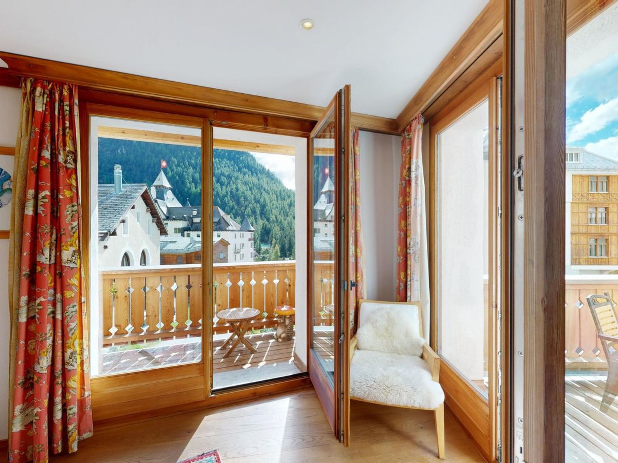 Photo of Apartment Calimera - Erstklassiges Bijou mit Aussicht in Pontresina