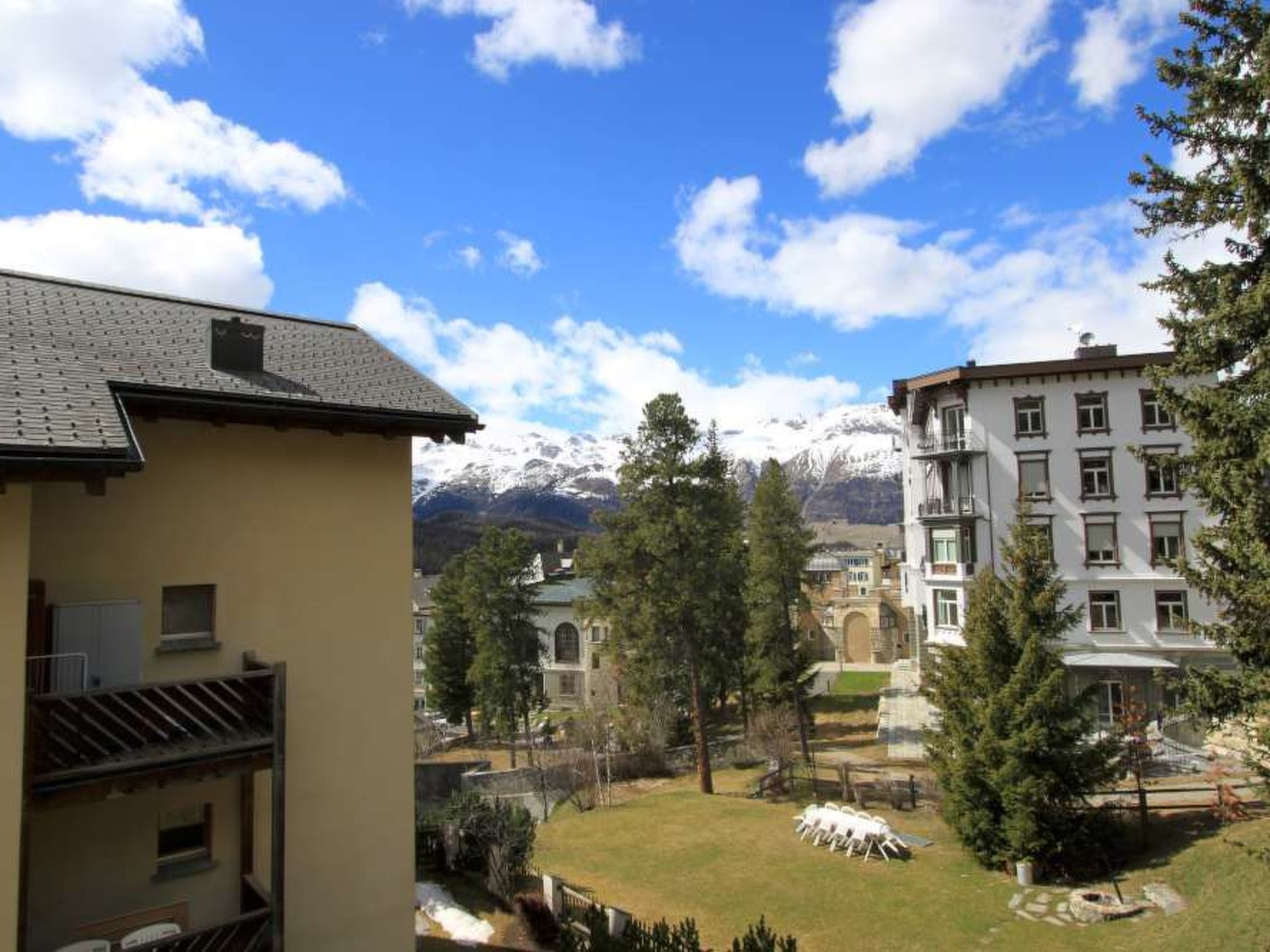 Photo of Apartment Christina - Zentrale 3.5-Zimmer-Wohnung mit Balkon in Pontresina