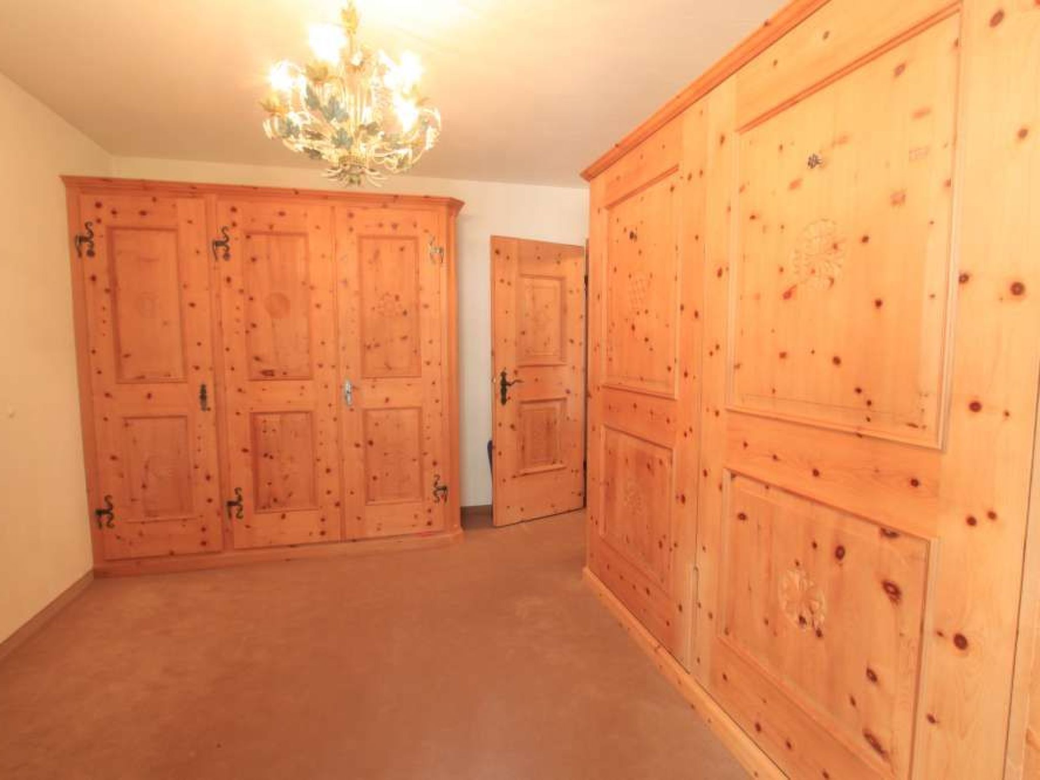 Photo of Apartment Christina - Zentrale 3.5-Zimmer-Wohnung mit Balkon in Pontresina