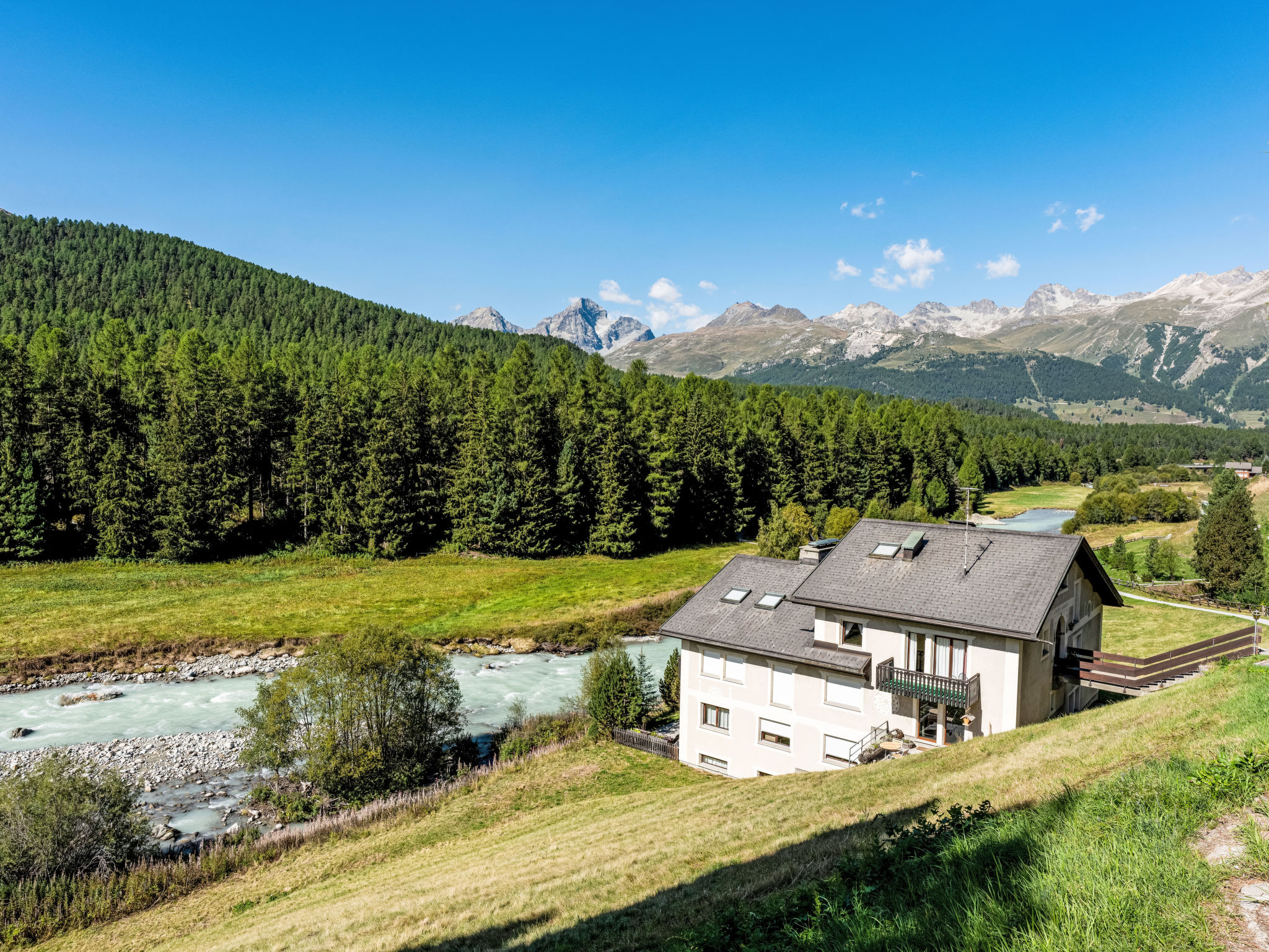 Studio Flüm - Buiten